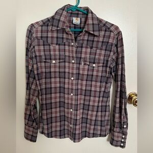 Carhartt Women’s Plaid button down shirt. Heavier cotton shirt for cooler days